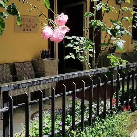 Hotell Pompei 3*