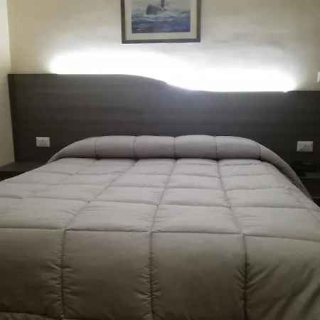 Hotell Pompei 3*