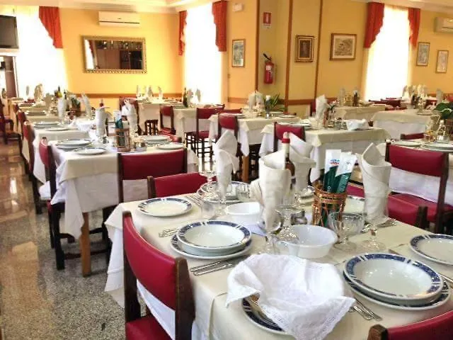 Ξενοδοχείο Pompei 3*